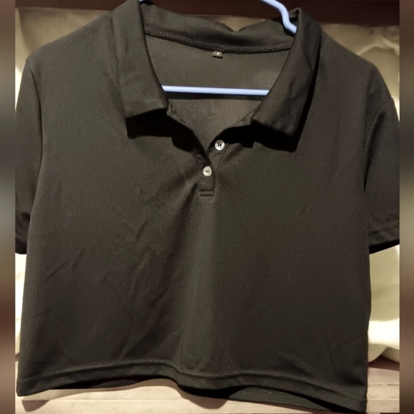 Black collared crop top - Picture 2 of 5